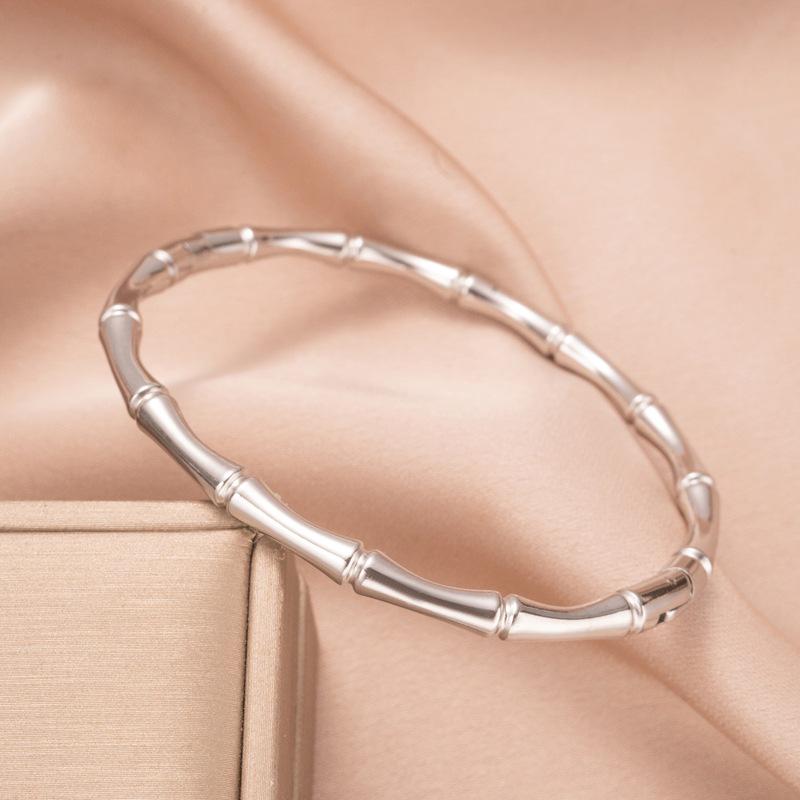 18k Rose Gold Diamond Buckle Bracelet - Korean Stylish Design, High-End Jewelry
