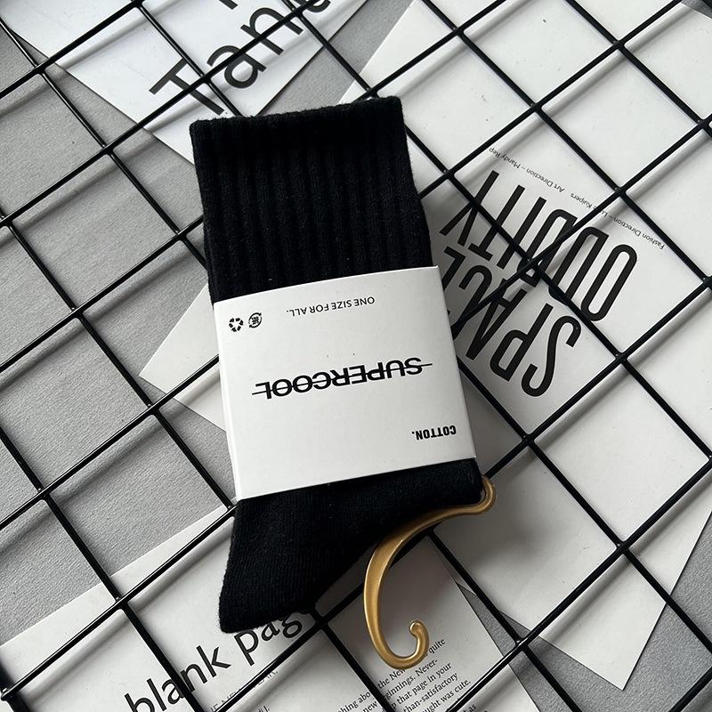 Unisex Mid & High-Calf Cotton Socks – Trendy Solid Colors for Sports & Streetwear, Perfect for Autumn/Winter
