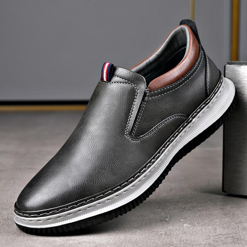 Модная повседневная обувь из коровьей кожи, новые дизайнерские туфли для мужчин, весна-осень, спортивные туфли на платформе, мужские однотонные туфли для вождения