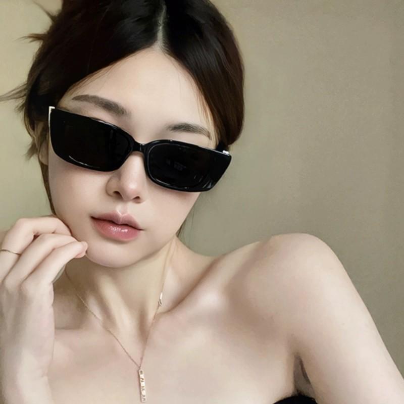 New Fashion Trendy Small Frame Sunglasses Women's Metal Hinge Jelly Color Sunglasses Men's Cross-Net Red Glasses