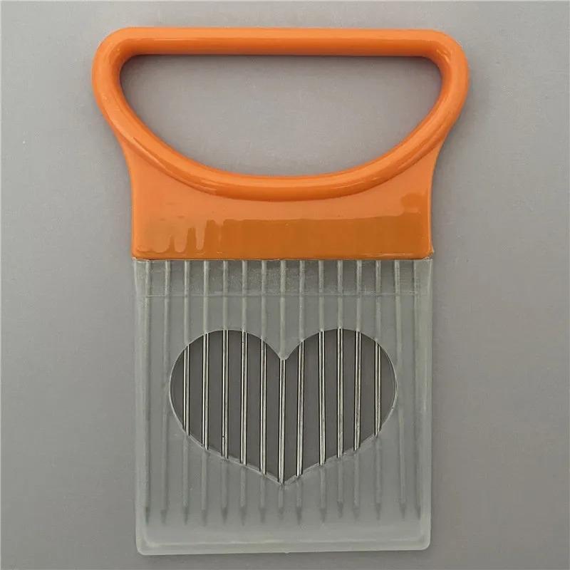 Легко нарезайте лук с помощью этой цветной кухонной терки для лука из нержавеющей стали, держателя для картофельных чипсов и нарезки лука.