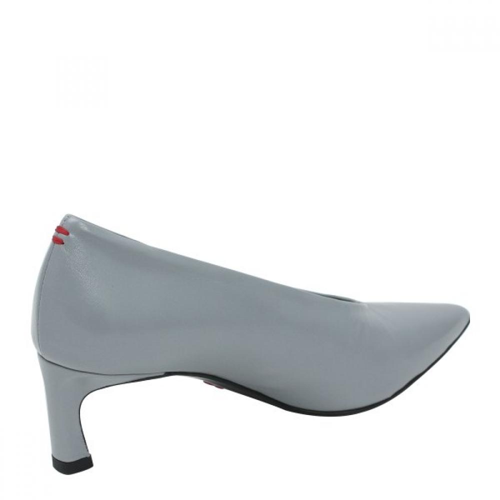 Halmanera Women S Pointy V Cut Back Heel pumpS Rc33hal002lb