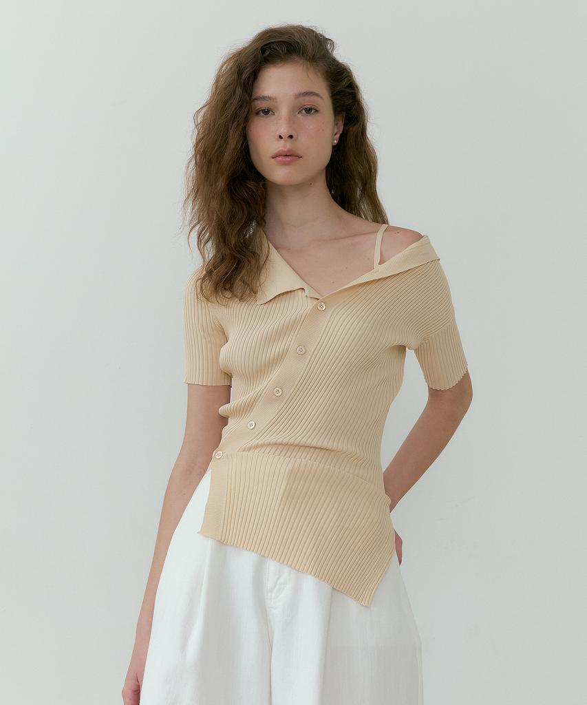 LUCIR ZU Diagonal Collar Knit (Cream)