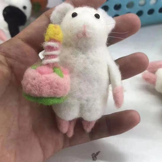 Ручная работа Хэллоуин Фетровое украшение Мышь Очаровательный внешний вид Супер мягкая Настольная кукла-мышь