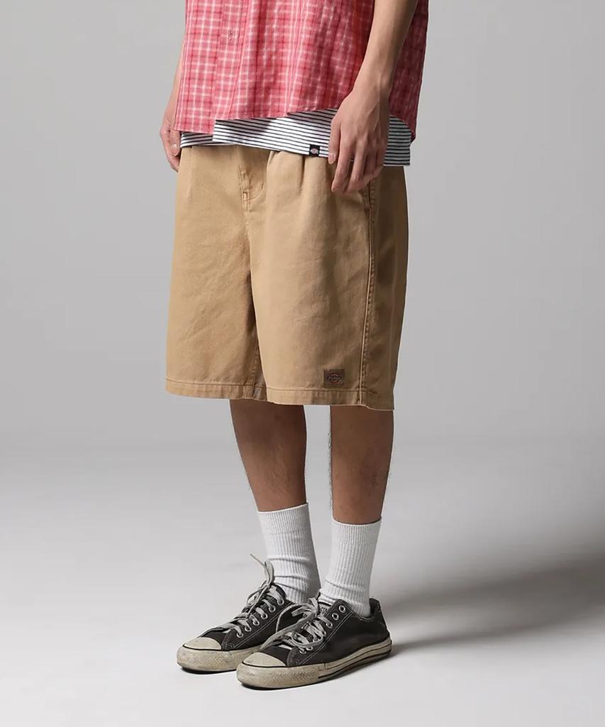 DICKIES Garment Dyed One-Pleat Twill Shorts Khaki