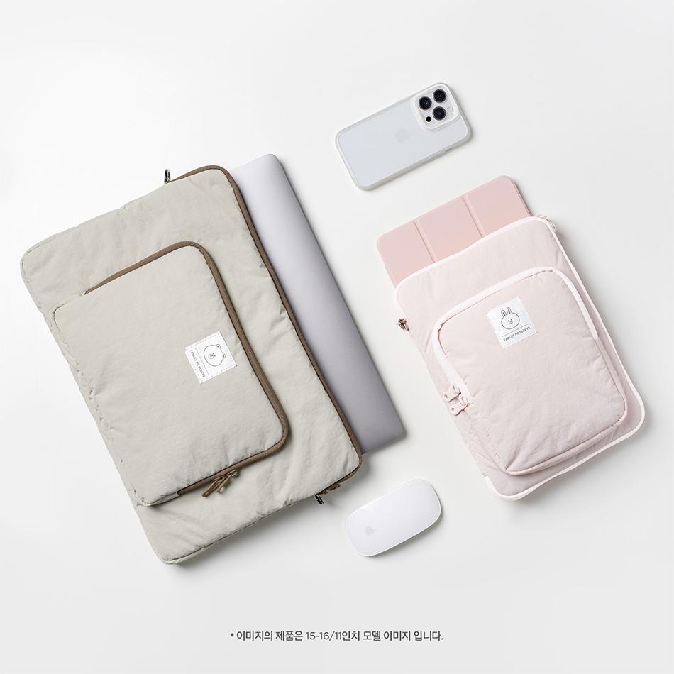 Elago Line Friends Laptop Pocket Pouch (12~14 Inch)