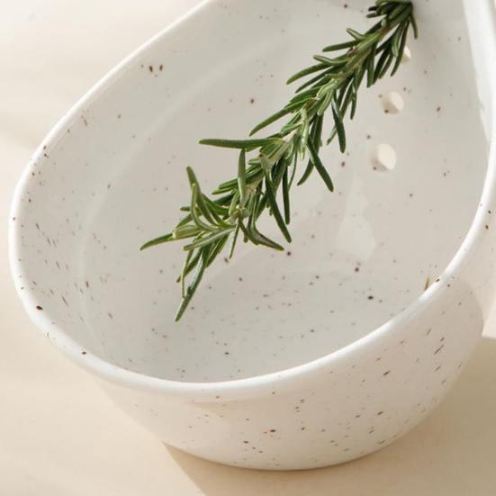 Керамическая миска-очиститель для кинзы с 5 отверстиями для очистки, гладкая, глазурованная, безопасная для посудомоечной машины, инструмент для очистки листьев, кухонный инструмент