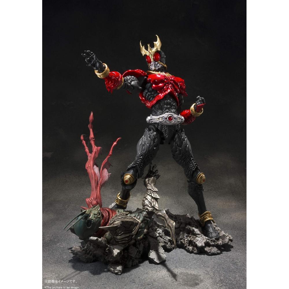 SIC. Камен Райдер Кууга Могучая Форма (первый раз примерно. 190 мм окрашенная подвижная фигурка из ПВХ и АБС