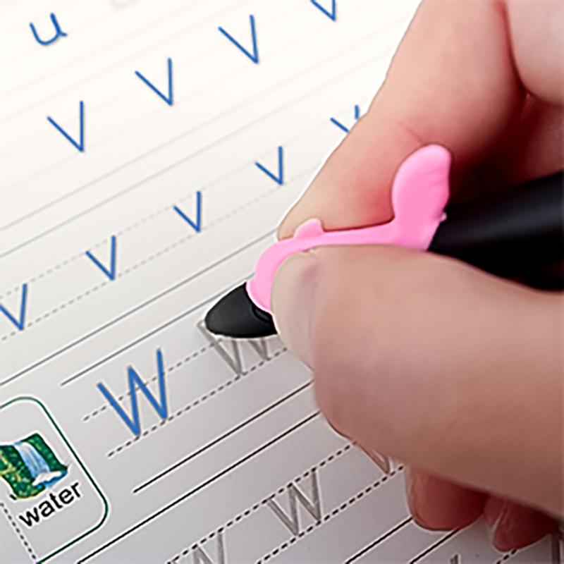 1/4 шт. Волшебная тетрадь для практики, ручка для дошкольников, каллиграфия, английская версия, бесплатная протирка, детская многоразовая тетрадь для письма