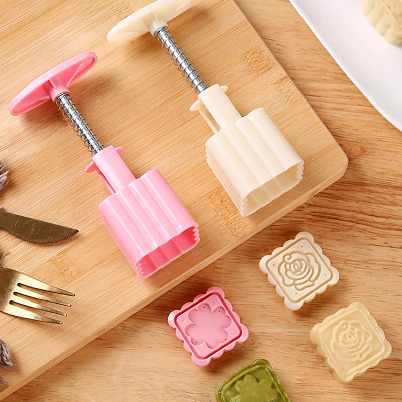 5Pcs/Set Chinese Style Mooncake Mold Hand Press Cake Mold Stamps Mid-Autumn Festival Pastry Mold Cake Decoration Baking Tools