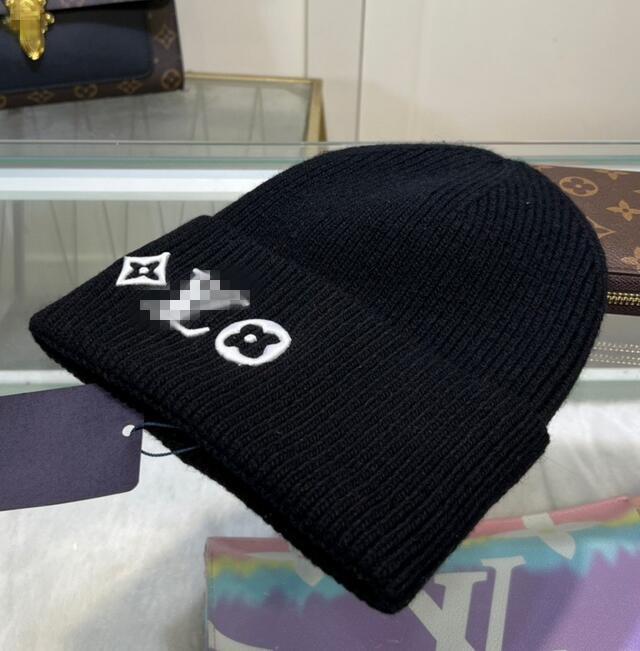 Earflap Beanie Knit Hat Couple Streetwear High Quality Warm Fashion Winter Cap
