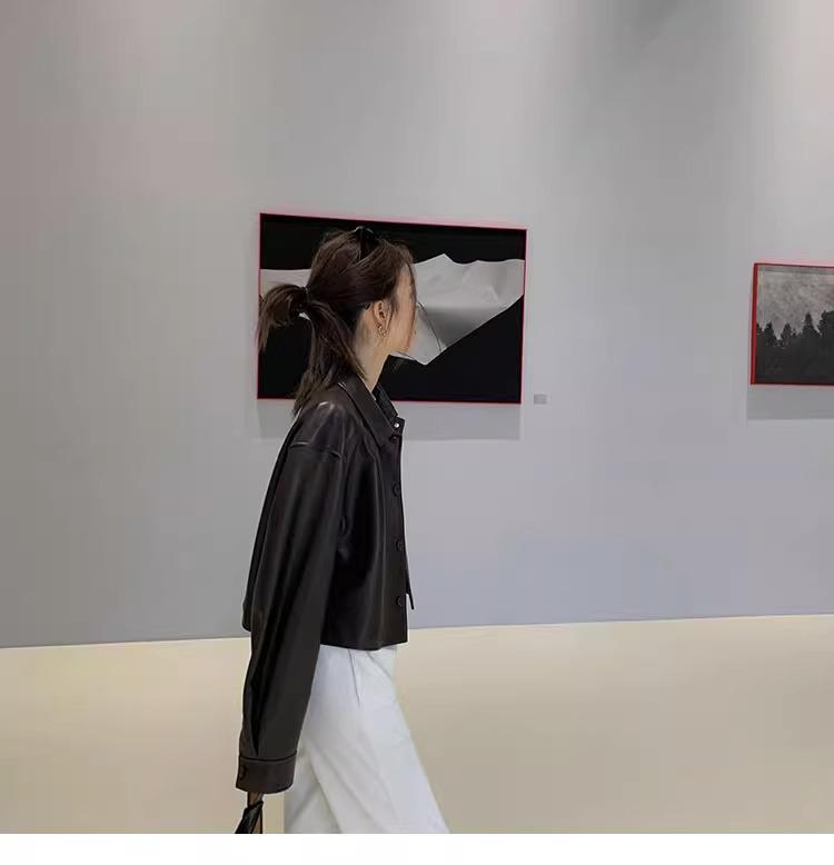 Trendy Women's Hong Kong-Style PU Leather Motorcycle Jacket - Chic, Versatile Outerwear for Spring, Autumn, Winter.