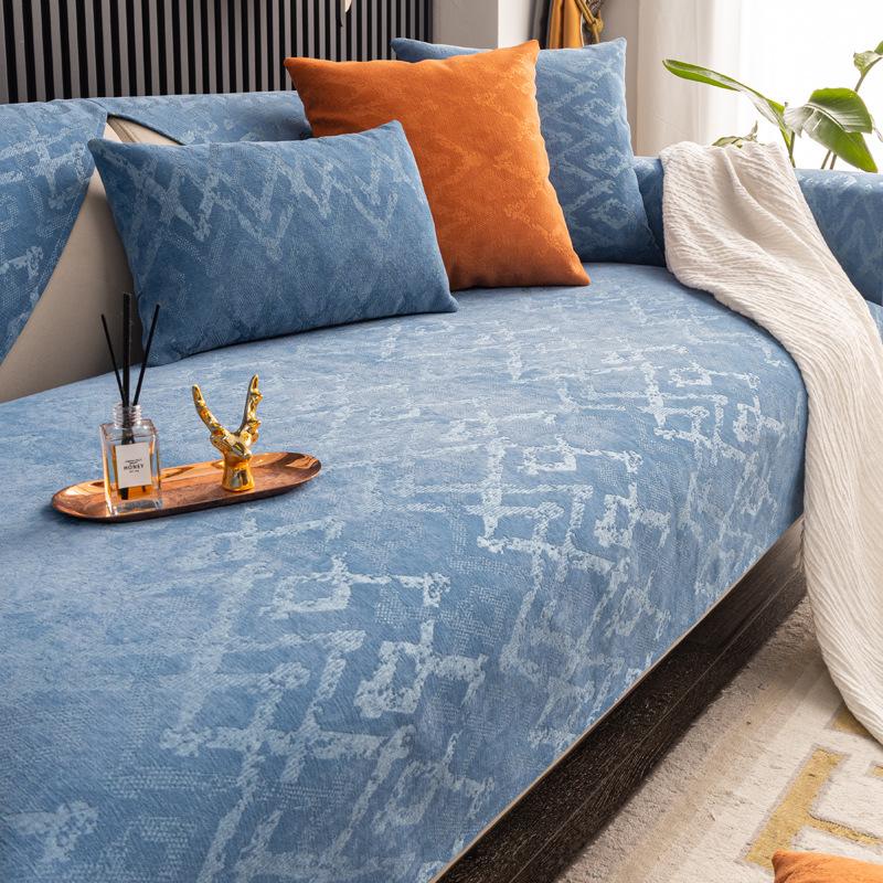 Три сиденья и одна императорская наложница, диванная подушка, полное покрытие, ткань синели, простое четырехсезонное полотенце на спинку, кожаный чехол на подушку