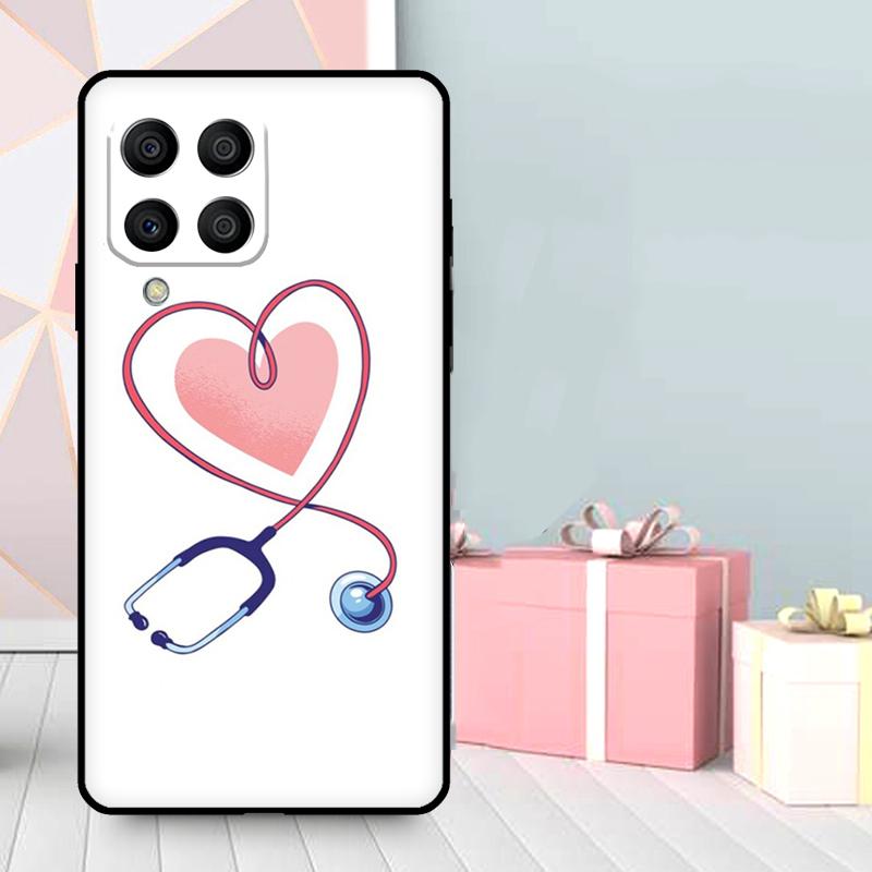 Милый Чехол-Сердечко со Стетоскопом для Samsung Galaxy M36 M12 M52 M06 M16 M56 M33 M15 M55 M31 M13 M14 M53 M32 M35 M34 M54