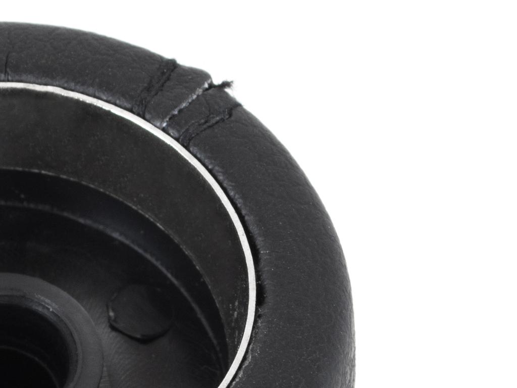 Alfa Romeo 147 00-10 Gear Shift Knob Black & Silver, 6-Speed