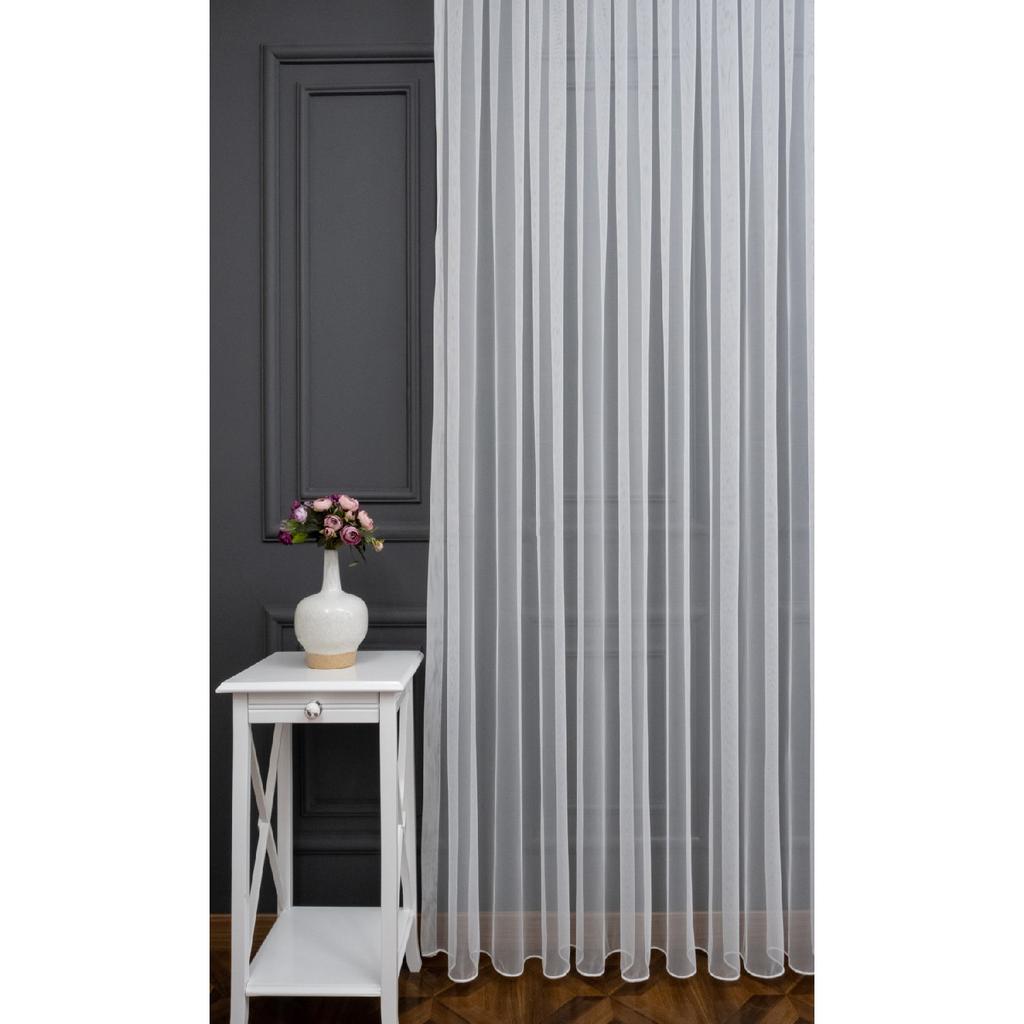 Занавес из тюля с дополнительным использованием для использования одного крыла