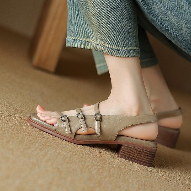 Summer Women Sandals Fashion Buckle Genuine Leather Low Heels Square Head Sandals Non Slip Low Heel Fashion Sandals Ladies Shoes
