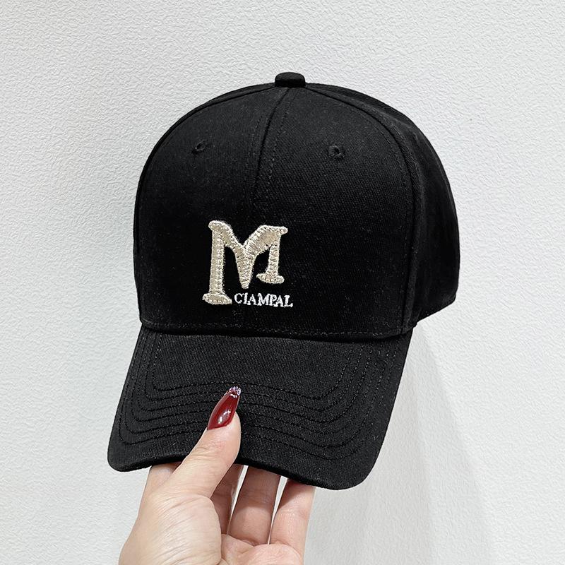 Женская вышитая буква M стандартная бейсболка детская весна и лето новая мода лицо маленькая кепка мужская