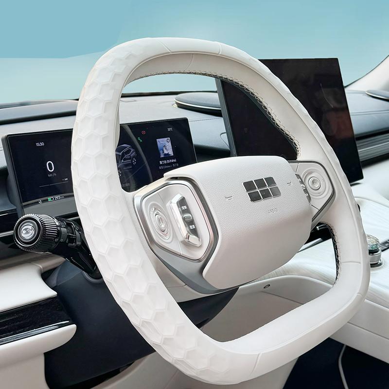 Для Geely EX5 Galaxy E5 2024-2025 Жидкий силикон Накладка на руль Мягкая, Влагоотводящая и Противоскользящая Автоаксессуары J1