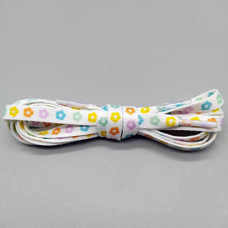 Пятицветные двухсторонние шнурки с цветочным узором своими руками для взрослых и детей