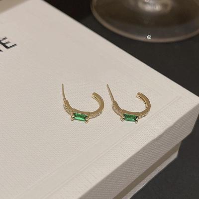 Серьги S925 из серебра с изумрудно-зеленым цирконом C-образной формы - Трендовый, Роскошный, Ретро Геометрический Дизайн для Женщин