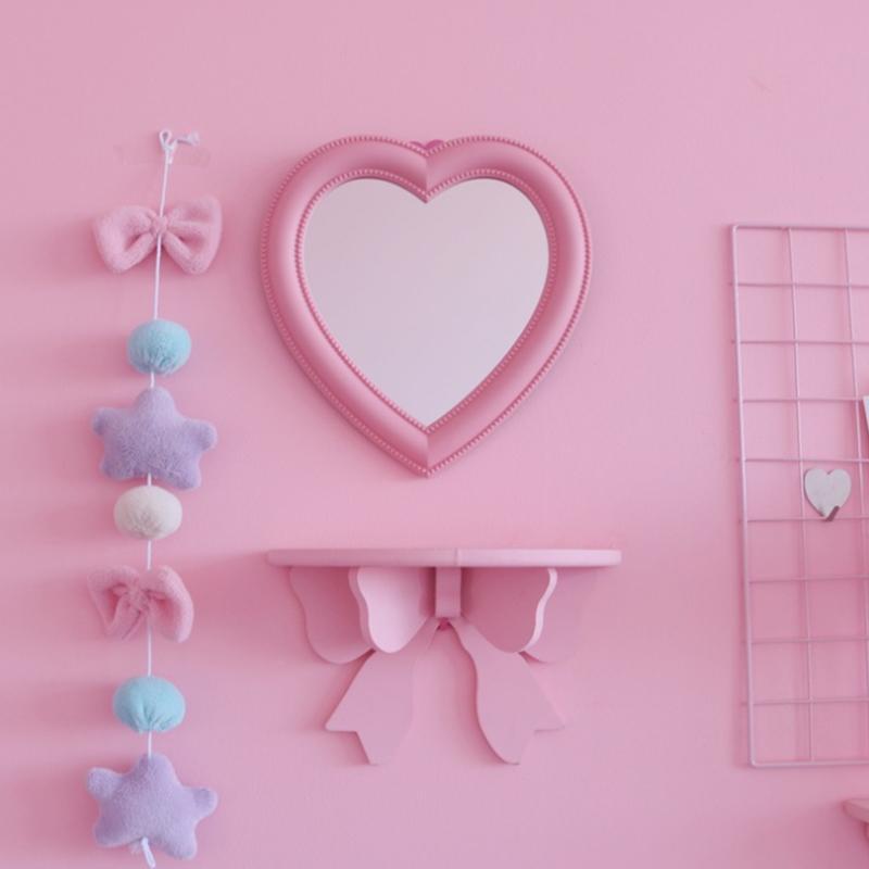 Небольшое зеркало для макияжа в форме сердца Ins Wind, декоративное зеркало в форме красного сердца для девочек