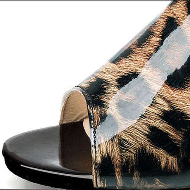 Женские летние нескользящие верхние тапочки на среднем каблуке, корейская версия сексуальной верхней одежды на толстом каблуке с леопардовым принтом, высокие каблуки