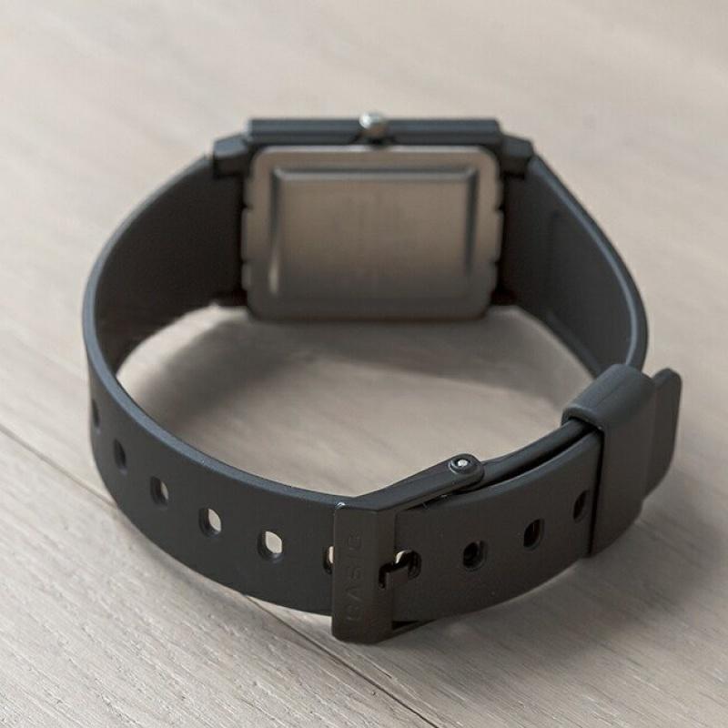 Casio Серия YOUTH - квадратные, с тремя стрелками, деловой простой стиль, легкие и компактные, кварцевый механизм, ремешок из смолы, японские и корейские часы, MQ-38-8A