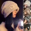 Зимняя теплая шерстяная вязаная шапка для женщин, однотонная, эластичная, с защитой ушей, модные шапки с лейблом, простая шапка-пуловер для корейской девушки