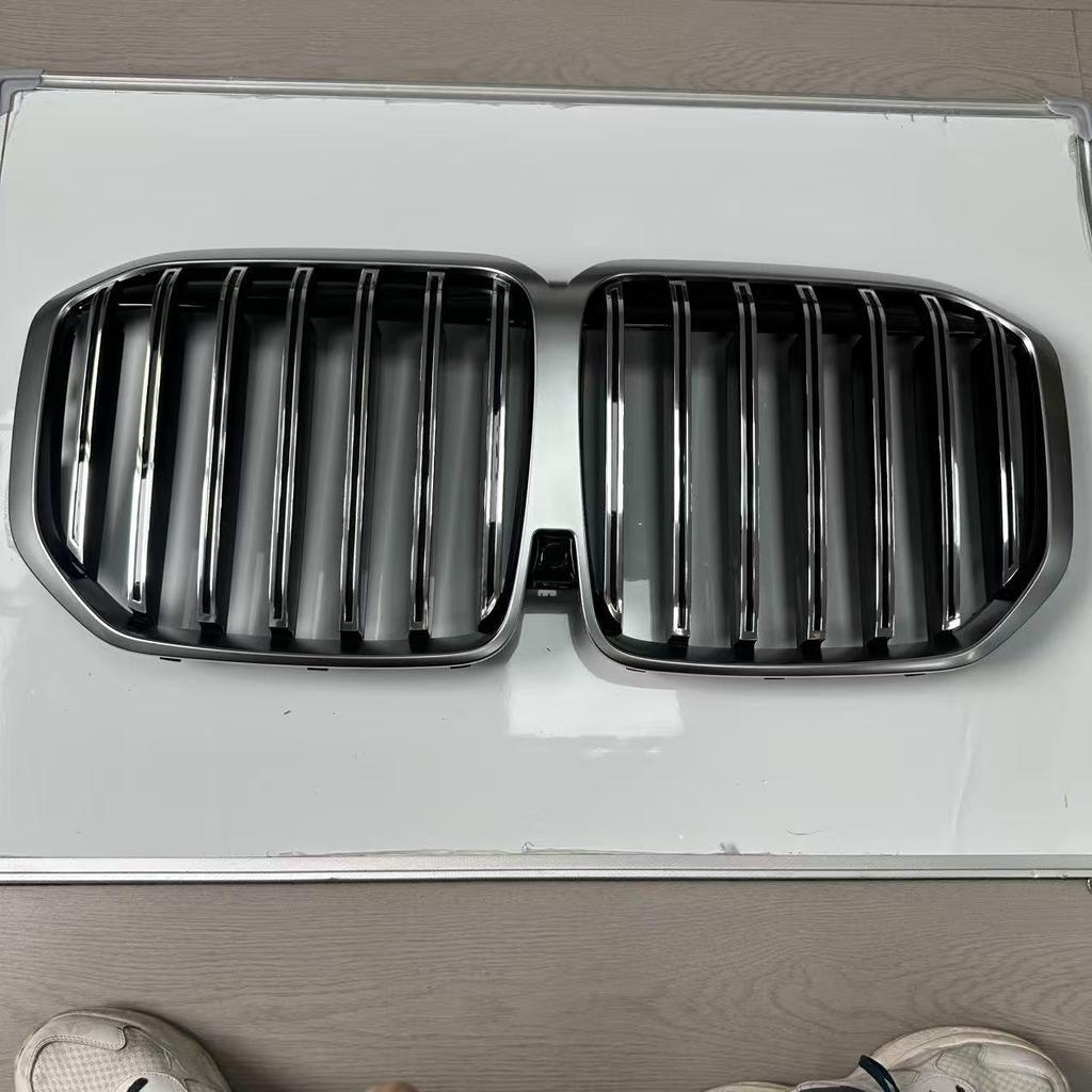 Индивидуальная решетка переднего воздухозаборника для BMW X7 G07 2023-2026