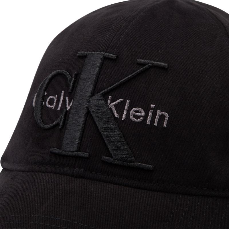 Calvin Klein Вышитая повседневная спортивная хлопковая кепка с козырьком, одинаковый стиль для мужчин и женщин, парный стиль UB1-Космический черный F