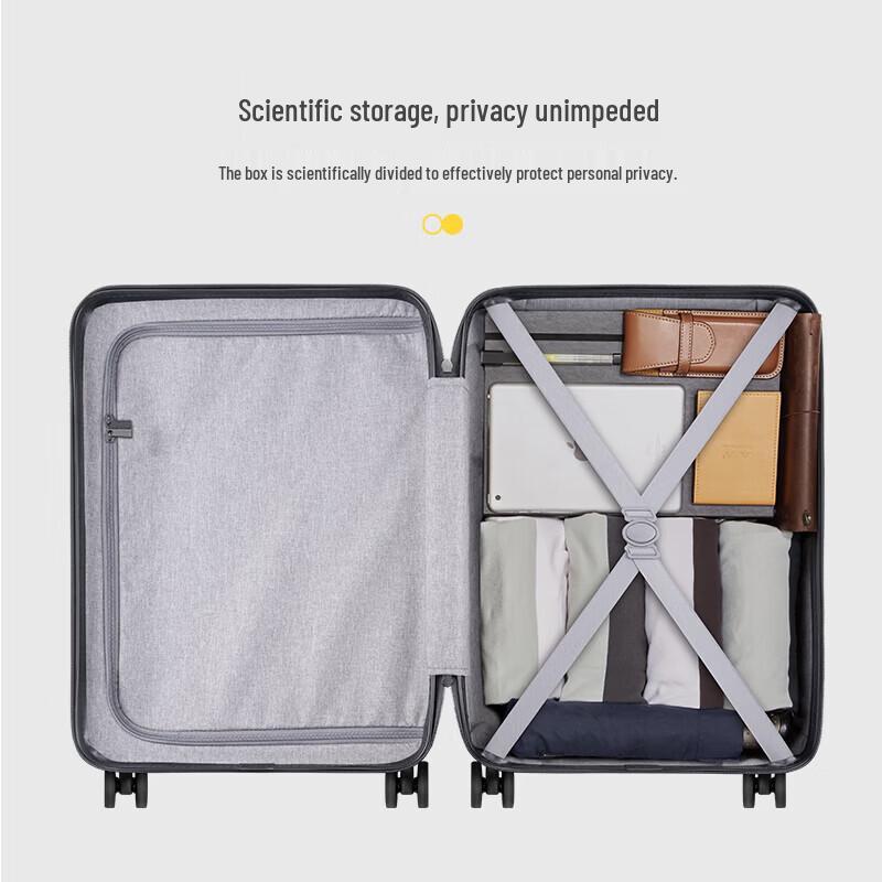 LEVEL8 Horizon 8 20-inch Carry-on Suitcase