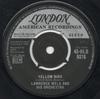 7inch Record LAWRENCE WELK & HIS ORCHESTRA - Yellow Bird / Cruising Down The Riv 45HLD9376 London Records 1961 UK Classical Used