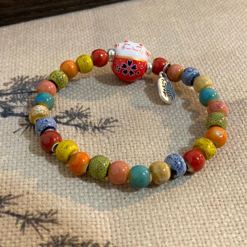 Милый мультяшный браслет с изображением счастливого кота для женщин и девочек, цветные эластичные браслеты с бусинами, керамические браслеты с подвесками в виде кота, ювелирные изделия, подарки