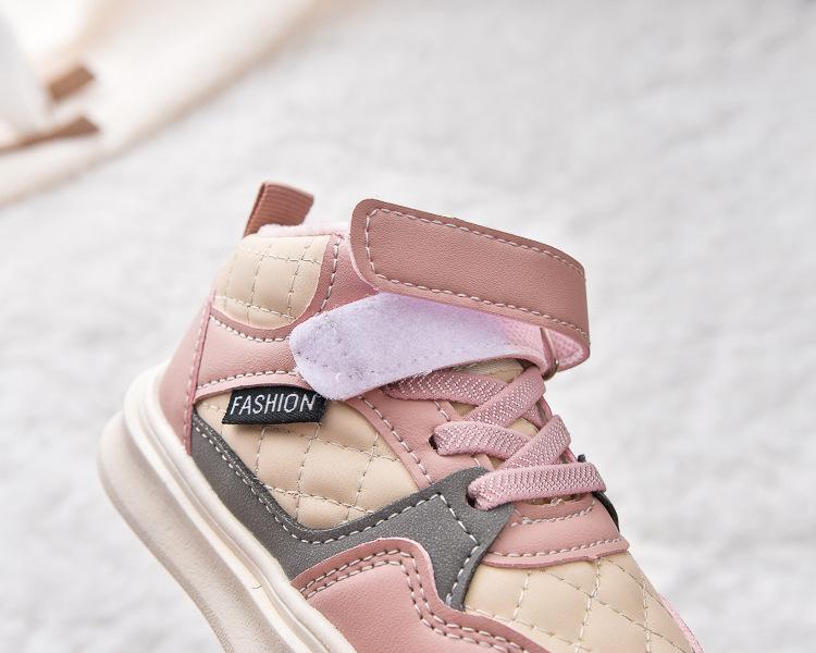 Зимние детские полуботинки на плюшевой подкладке: Теплые хлопковые спортивные туфли для мальчиков и девочек