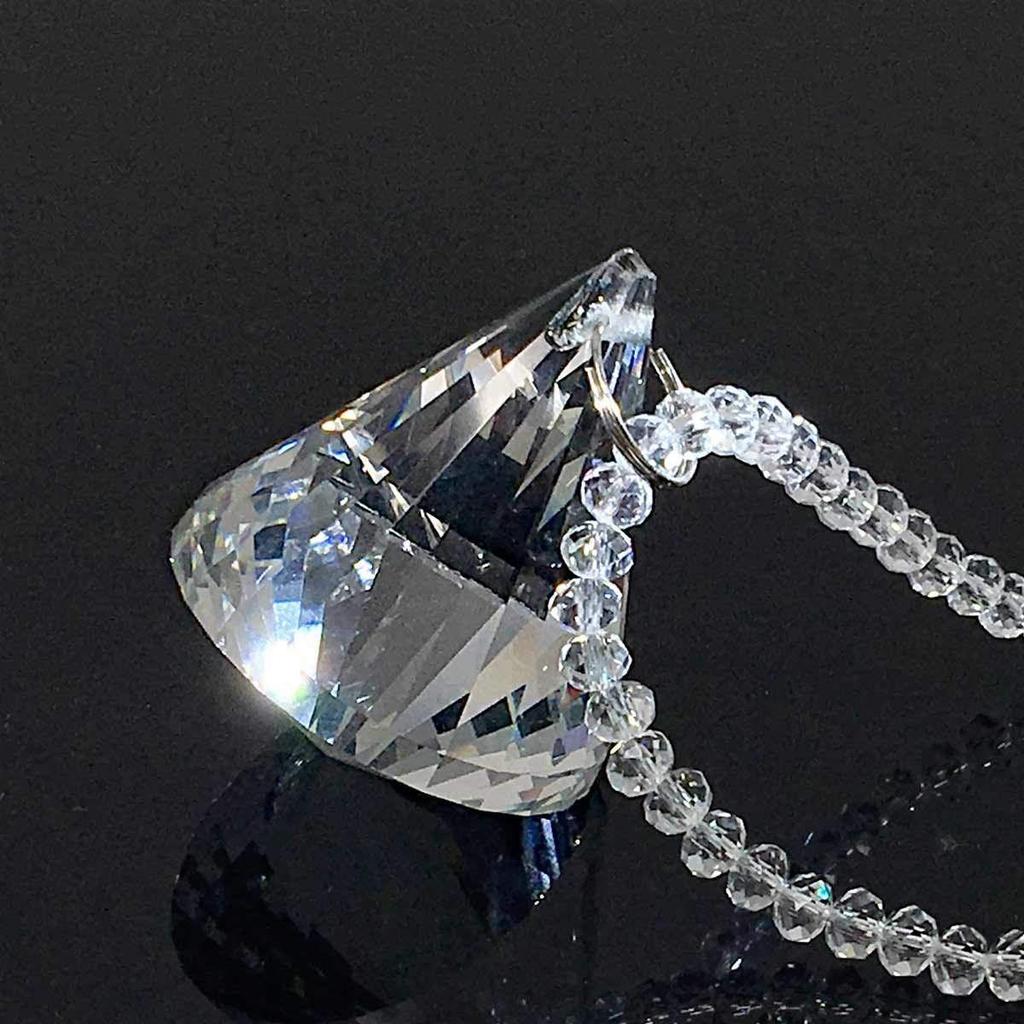 Сверкающий хрусталь K9 Хрустальный подвесной радужный ловец солнца Красивое подвесное украшение для балкона, сада A10