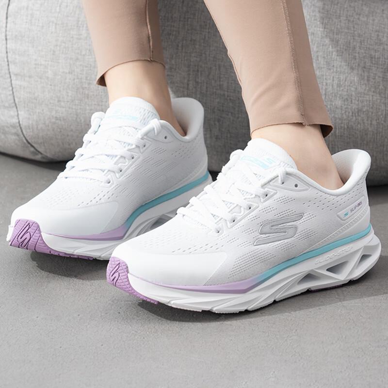 Skechers Женские всесезонные беговые кроссовки GO'7/24