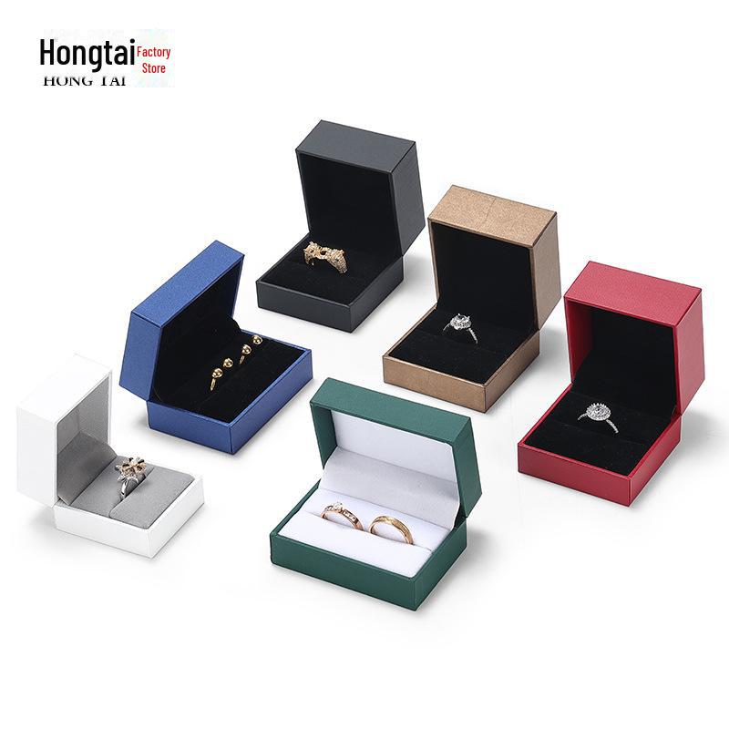 Высококачественная кожаная шкатулка для колец, браслетов и ожерелий