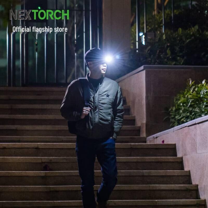Налобный фонарь Nitecore UT31 с красным/синим мигающим сигналом
