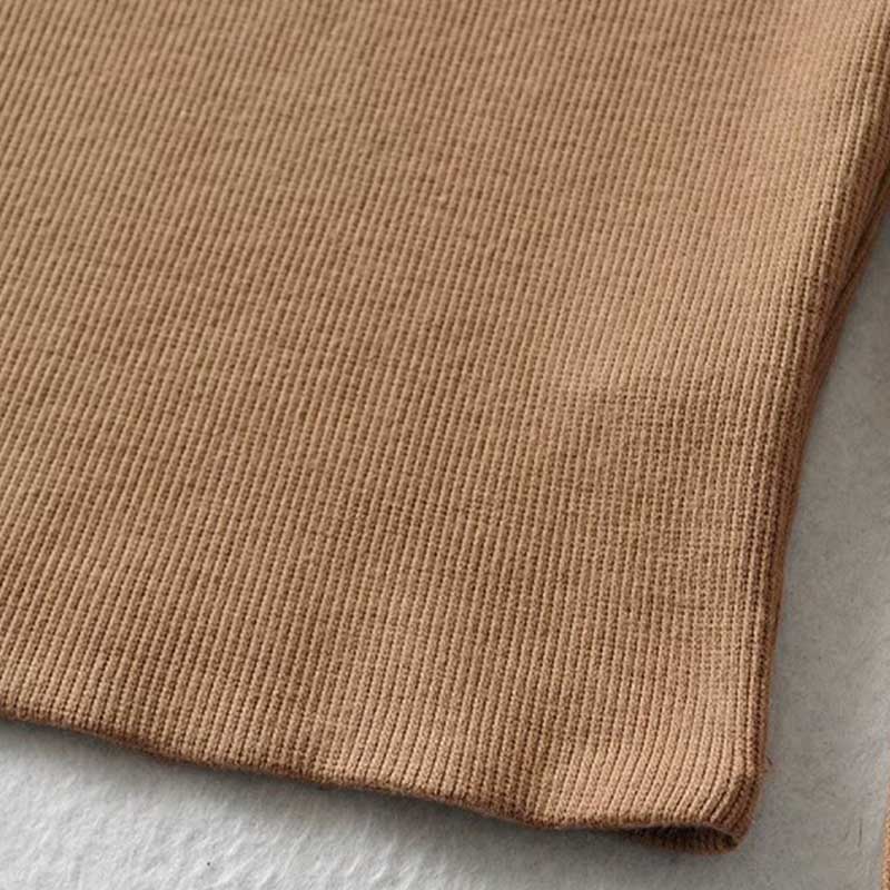 Женский укороченный топ из хлопка в рубчик с квадратным вырезом и длинным рукавом