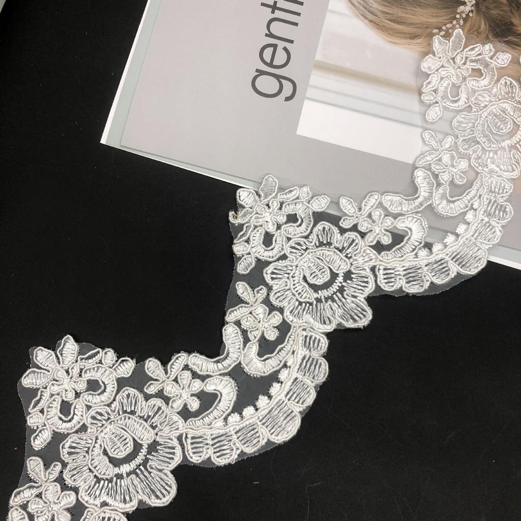 Decorative Strip Flower Book White Car Bone Lace Barcode Lace Wedding Dress Headgear Head Jewelry Clothing Accessories Fabric
