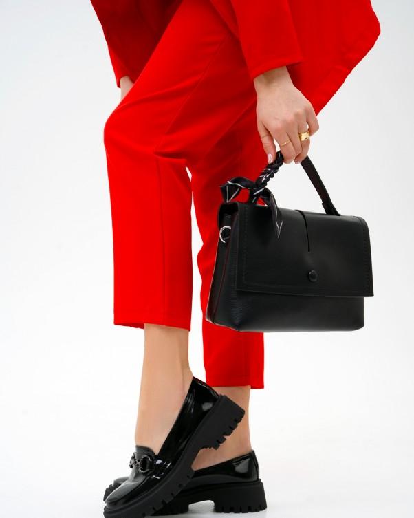 Черные лаковые туфли с цепями ISSA Plus