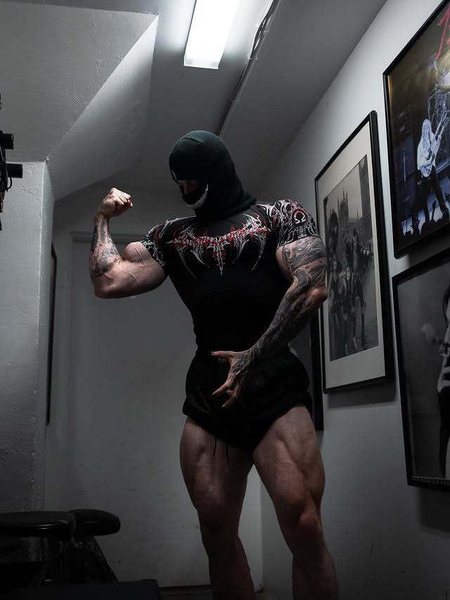 Breathedivinity Мужская футболка для фитнеса с принтом Venom, Высокоэластичная, Короткий рукав, Темный стиль, Велосипедная майка