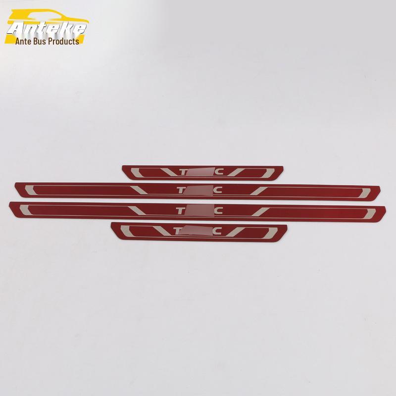 Защитные накладки на пороги и бампер T-Roc для моделей 18+