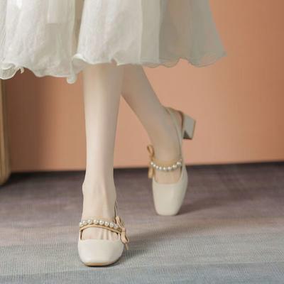 Французский толстый каблук средний каблук сказочный стиль с юбкой туфли Мэри Джейн лето 2025 новая мода сумка на носок сандалии женские