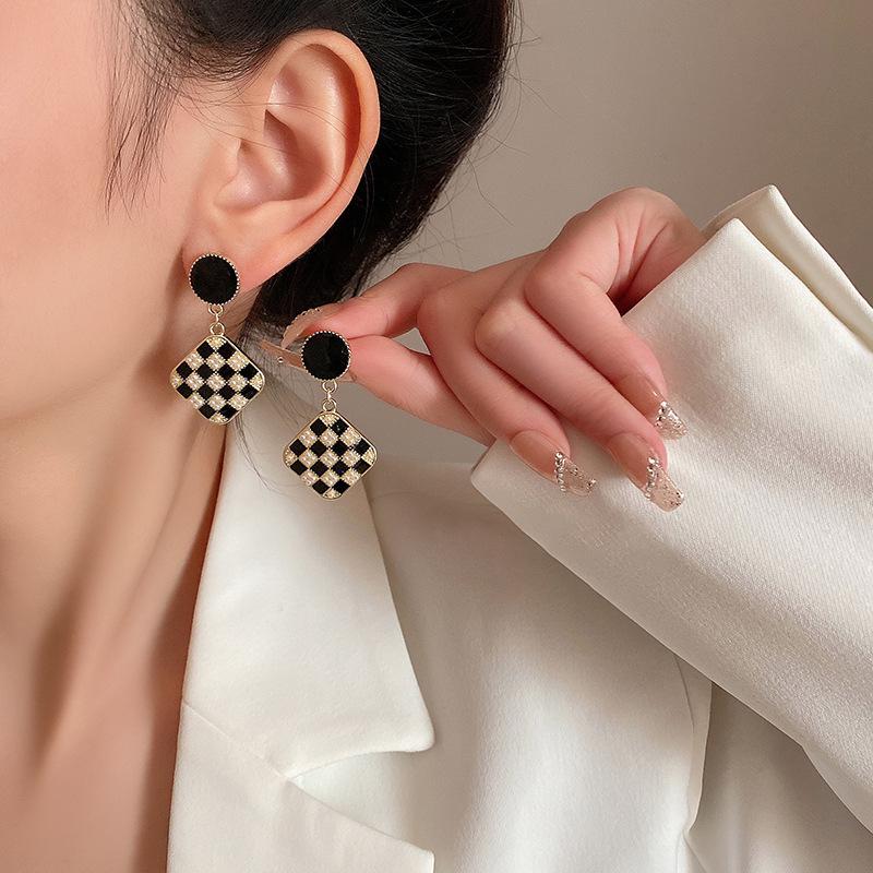 "S925 Silver Needle Geometric Black Checkerboard Earrings - 2023 Light Luxury Design for Women"