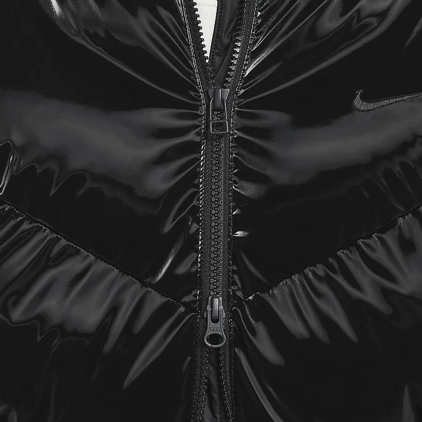 Nike Спортивная одежда Therma-FIT Свободная блестящая теплая хлопковая куртка на молнии с капюшоном Женские куртки черного цвета FV7828-010