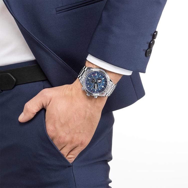 Citizen Коллекция Eco-Drive Часы с кварцевым механизмом на солнечных батареях Ремешок из нержавеющей стали CB5000-50L