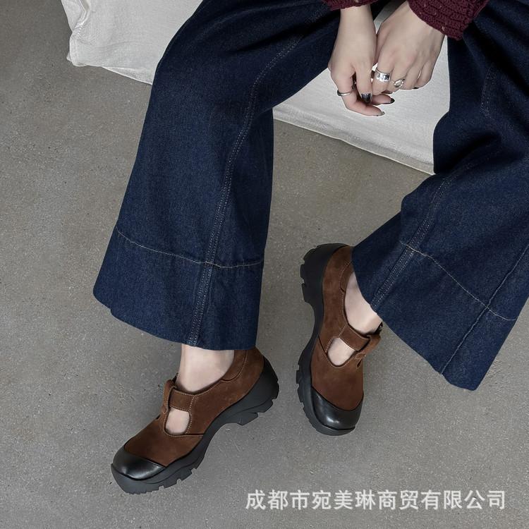 Модные лоскутные спортивные туфли на липучке с Т-образным ремешком, женские, осень 2025, повседневные туфли Мэри Джейн на платформе-маффине