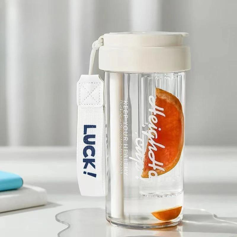 Бутылка для воды с трубочкой объемом 600 мл и фильтром для отделения чая, студенческая чашка для девочек, портативная пластиковая чашка большой емкости для лета